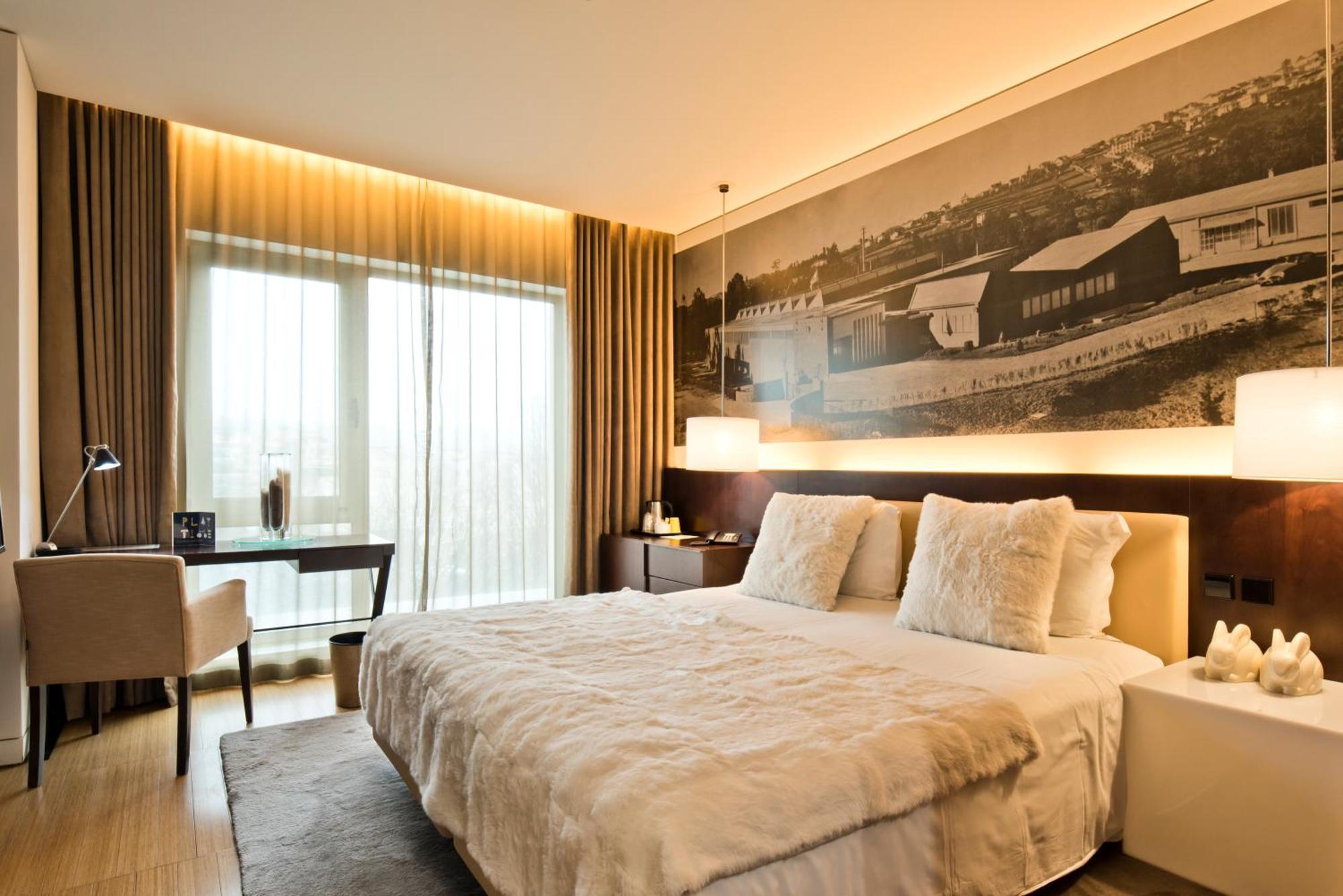 Golden Tulip Sao Joao Da Madeira Hotel Room photo